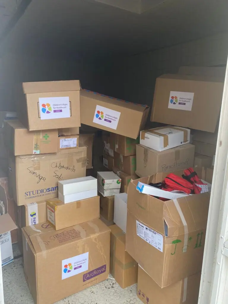 Envoi de matériel médical et de médicaments au Sénégal